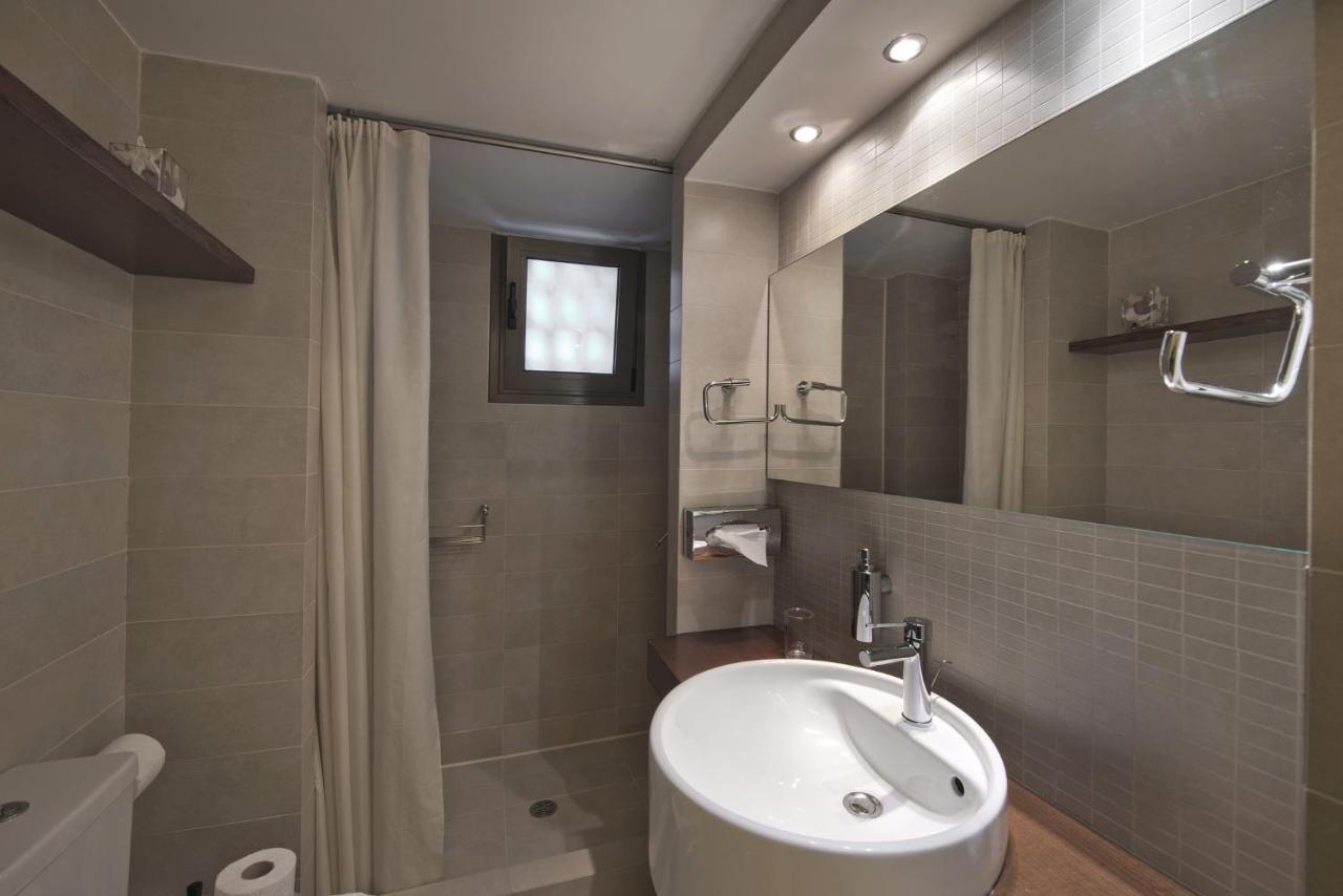 Sea Breeze Apartment Athen Exterior foto